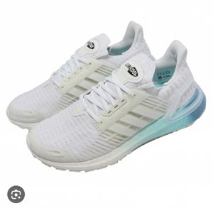 Adidas ultraboost DNA clima cools size 8.5